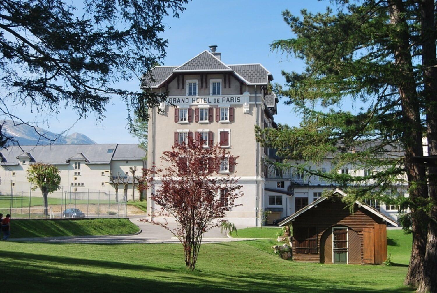 Best Western Grand Hotel De Paris & Spa Виллар-де-Ланс Экстерьер фото