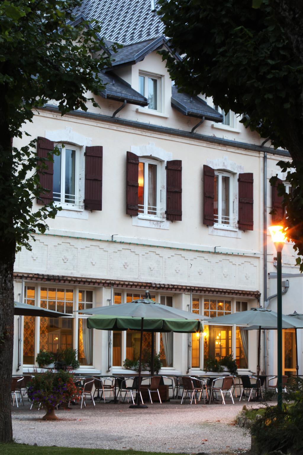 Best Western Grand Hotel De Paris & Spa Виллар-де-Ланс Экстерьер фото